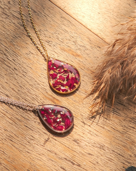 Blooms of love Necklace