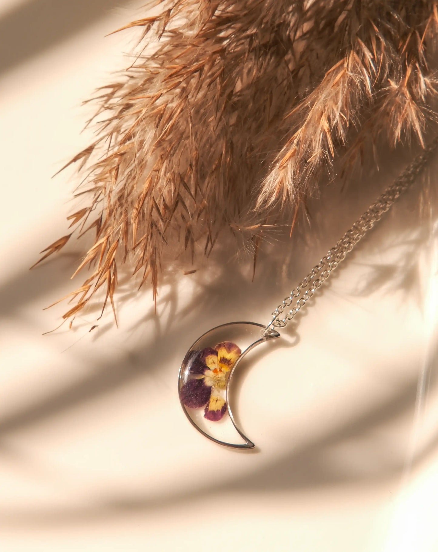 Moonlit Pensi Necklace