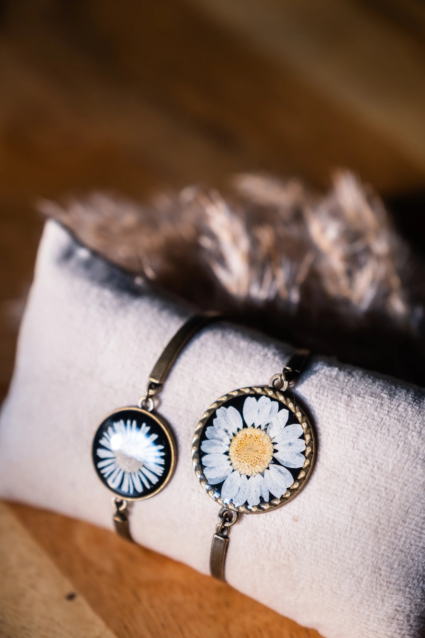 Antique Daisy Bracelet