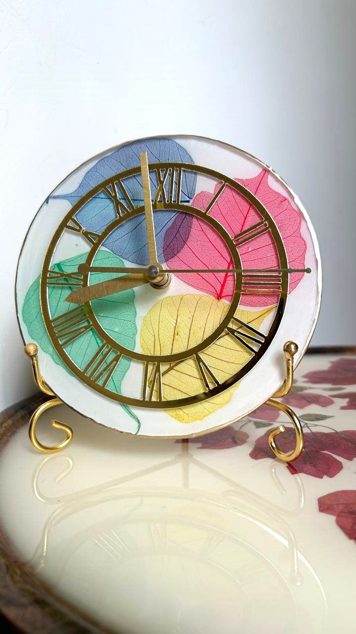 Leafy Clock