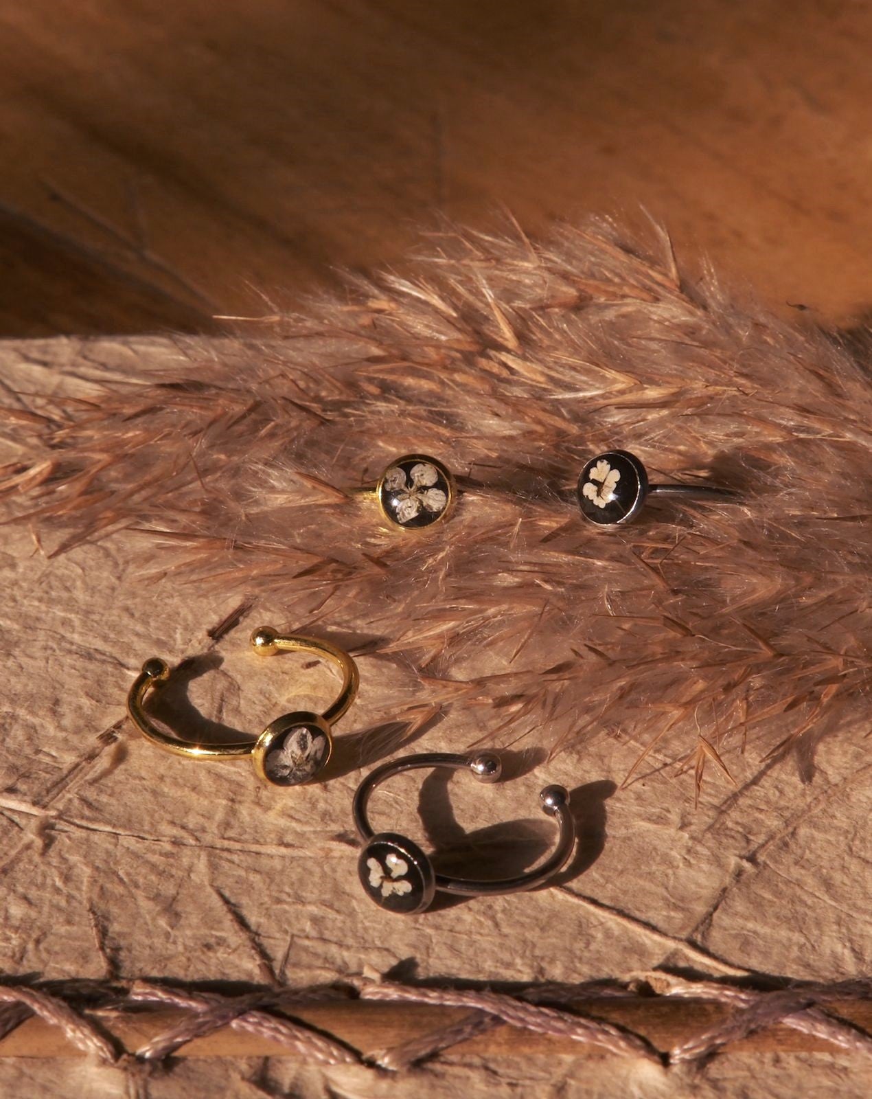 Petal Aura Ring