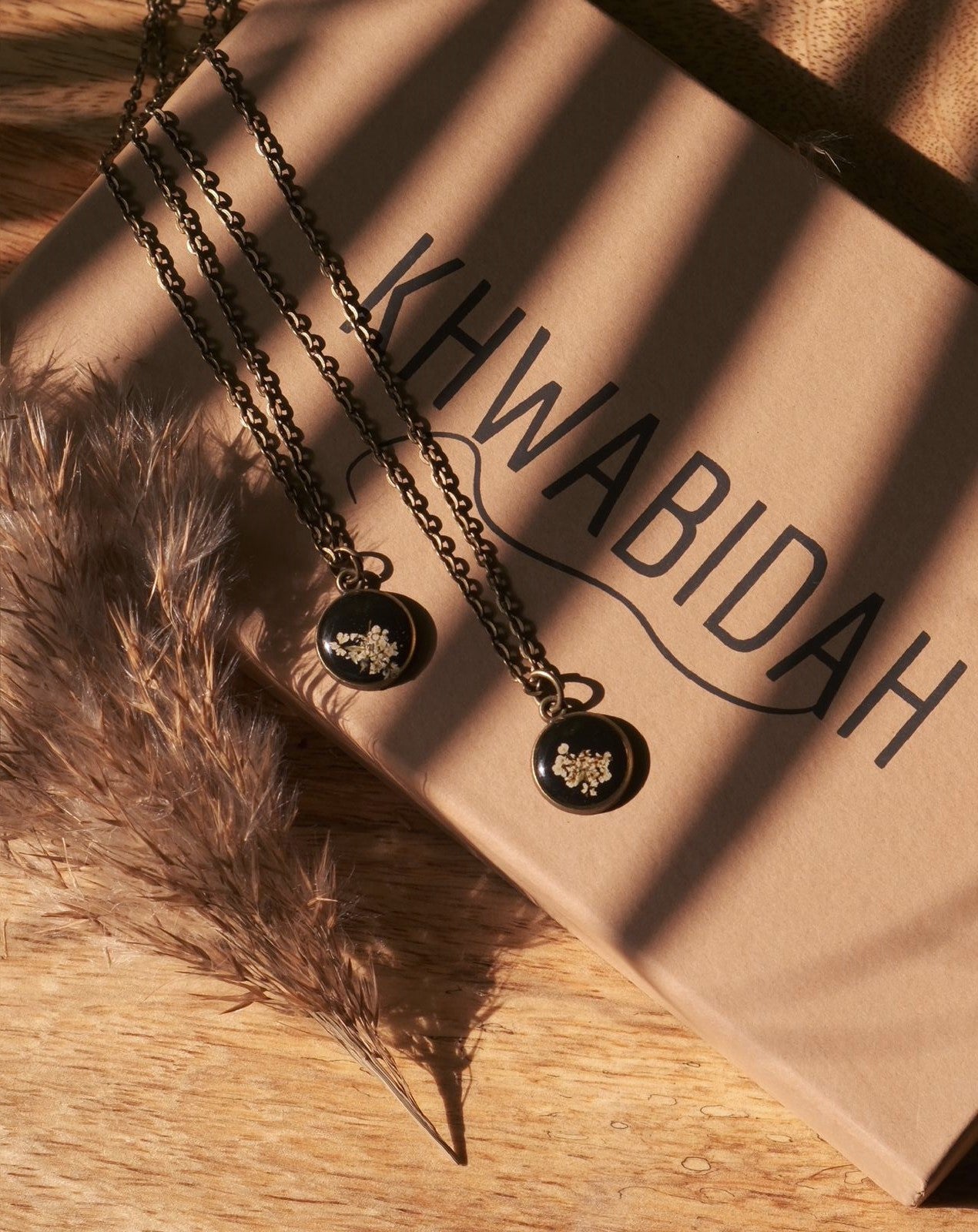 Hedgeparsley Midnight Necklace