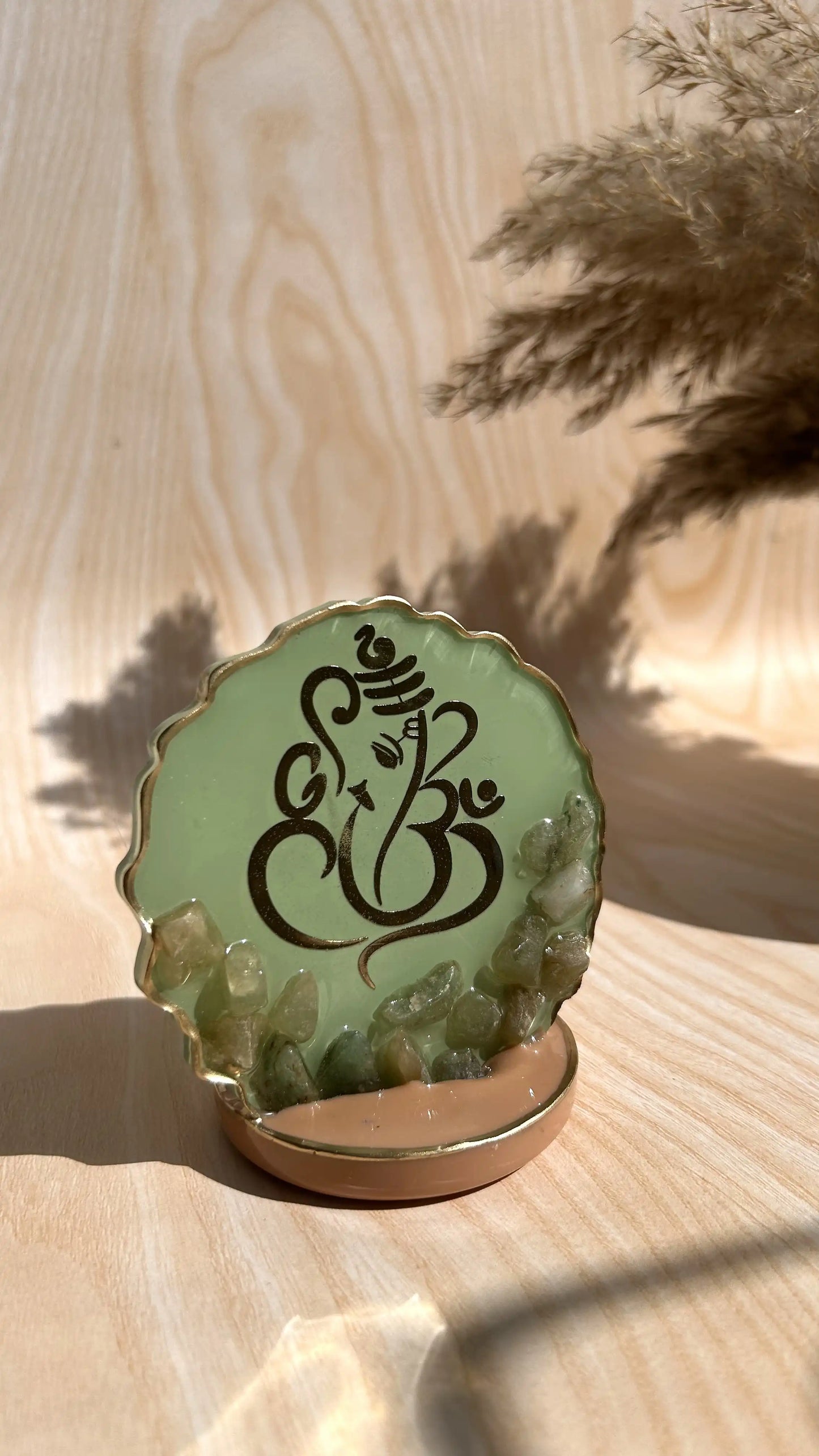 Divine Ganesha Stand