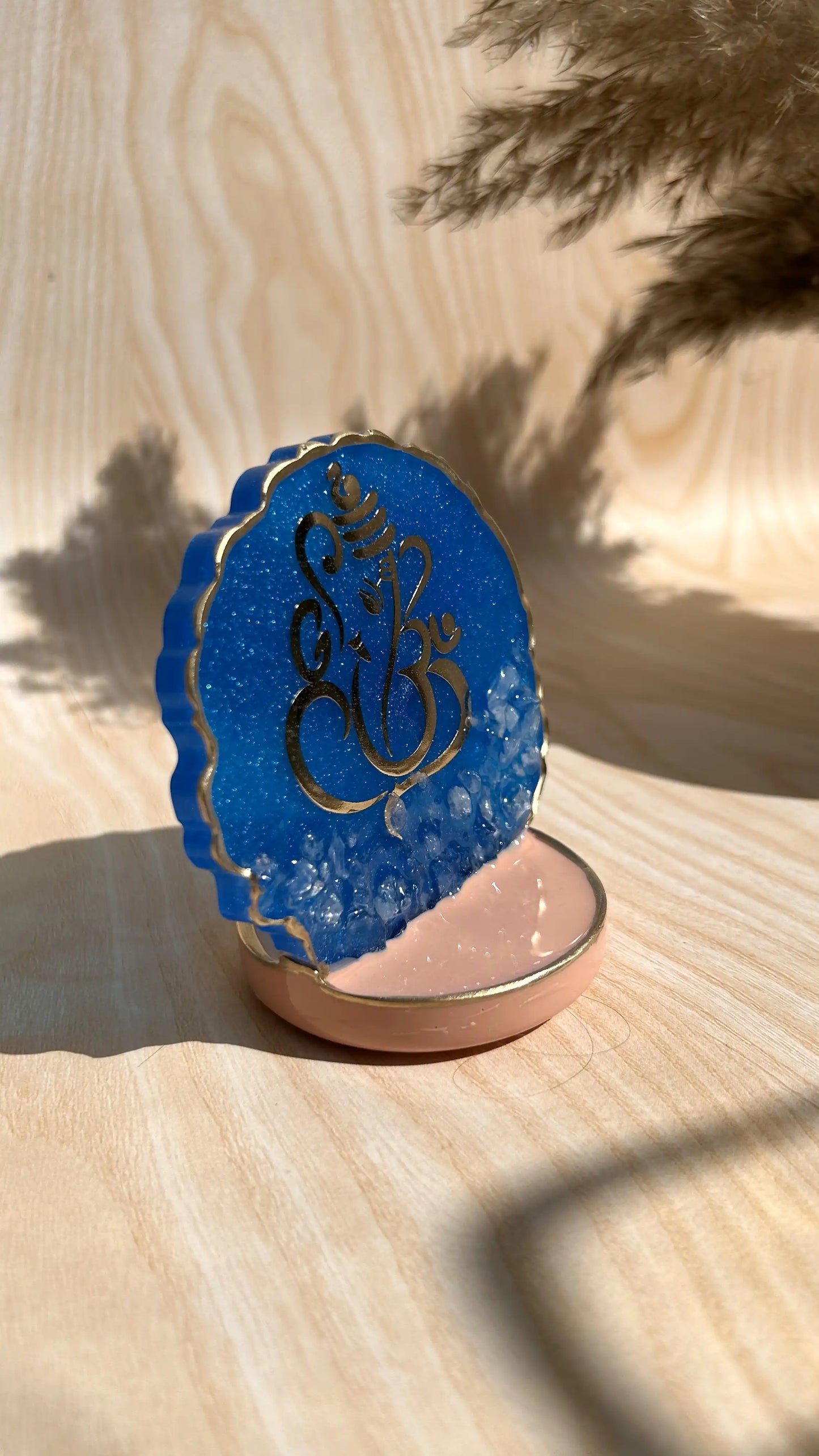 Divine Ganesha Stand