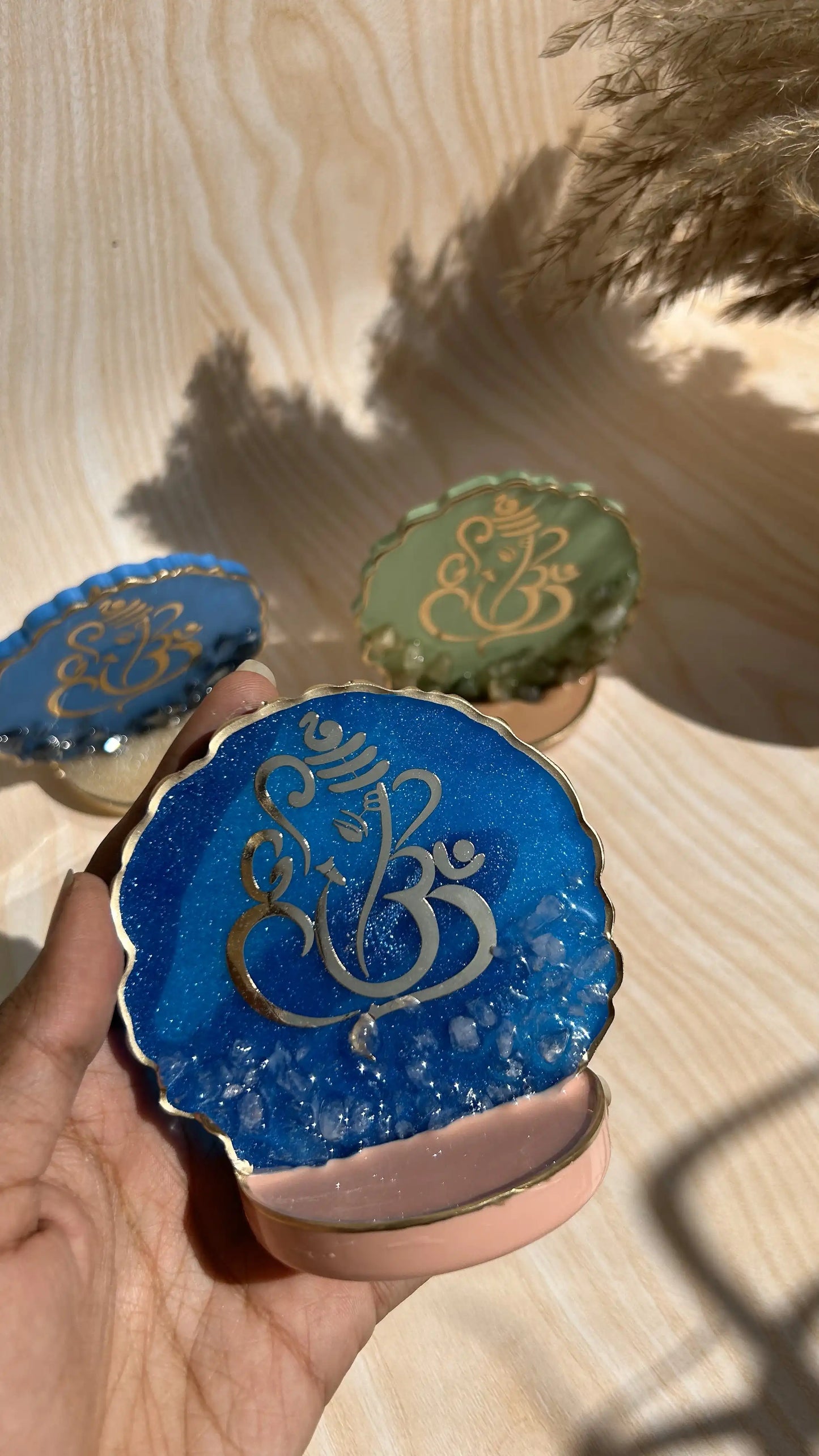Divine Ganesha Stand