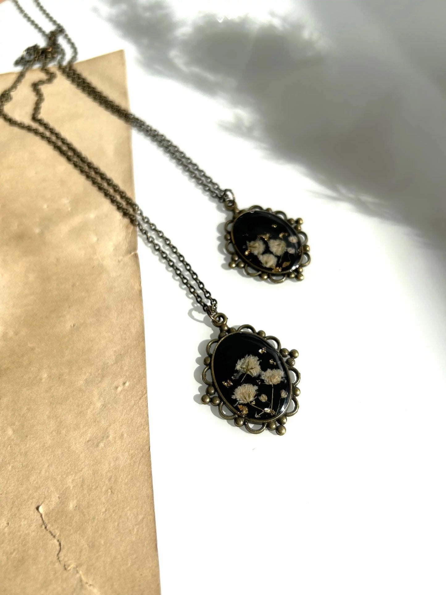Antique Bloom Necklace - Victorian Horizon