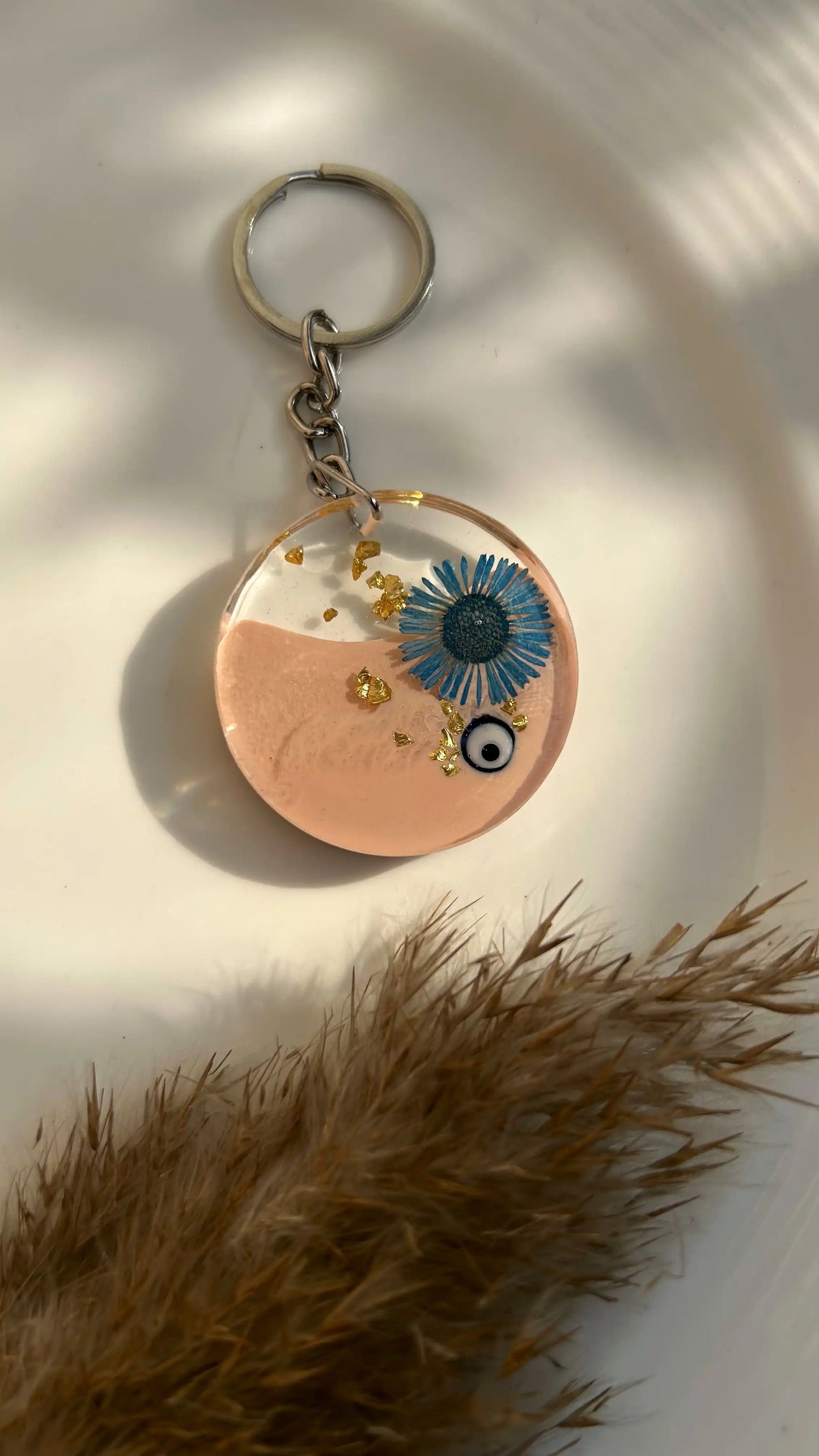 Eye of the Daisy Keychain