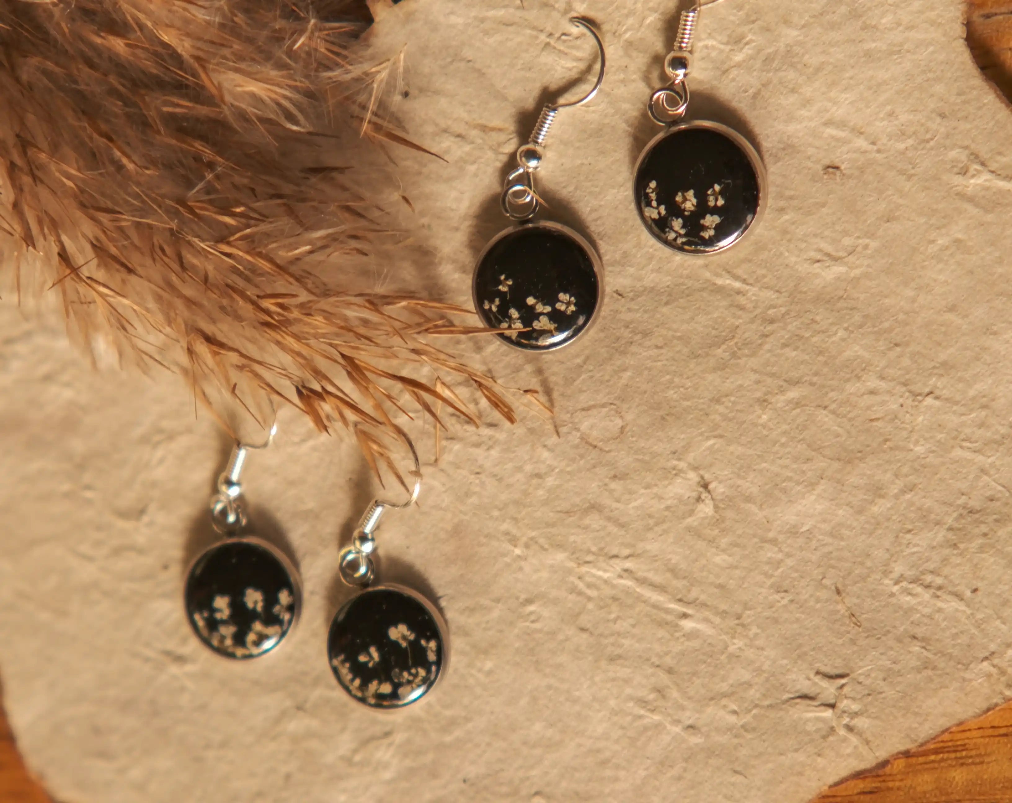 Blooming Hedgeparsley Circle Earrings - Silver