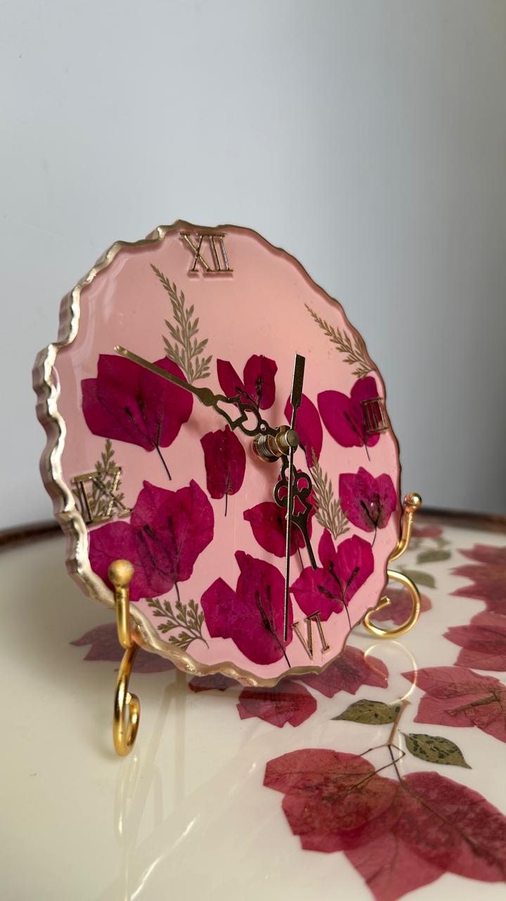 Flowerhour Table Clock