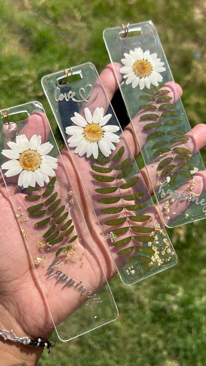 Daisy Bookmark