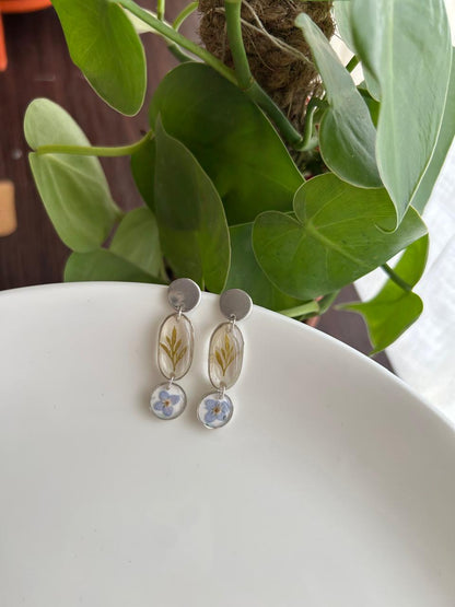 Twofold Petal Earrings