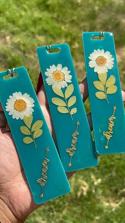 Daisy Delight Bookmark