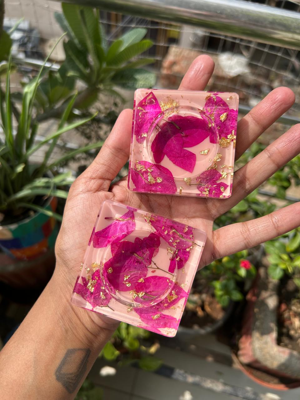 Bougainville Dreamlight Tealight Holder