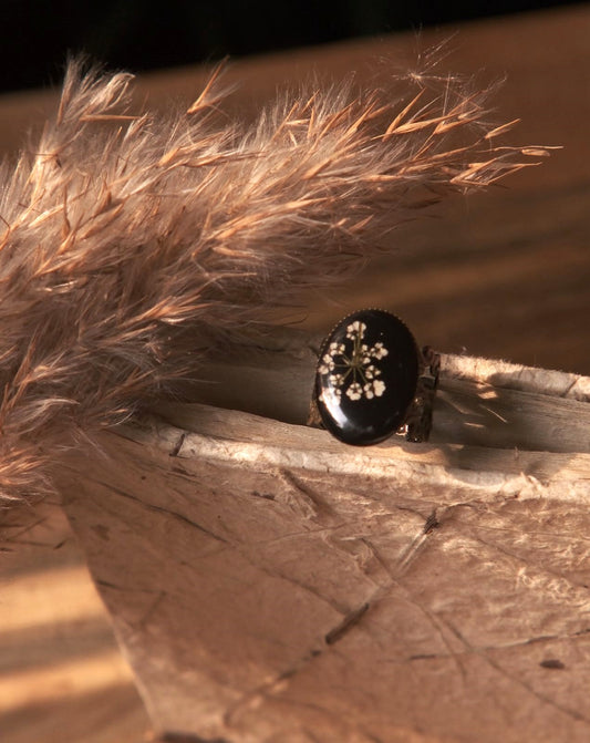 Moonlit Hedge Ring