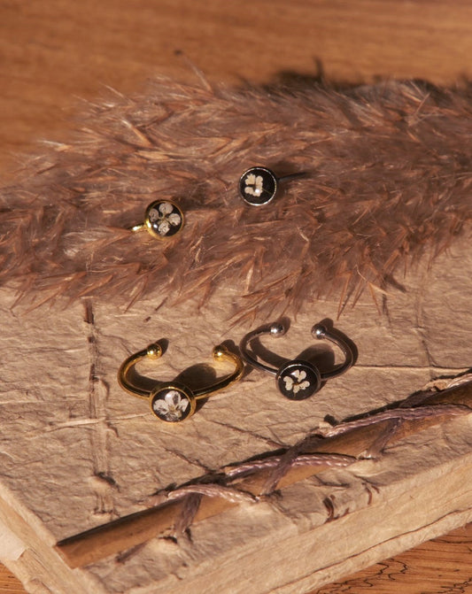 Petal Aura Ring
