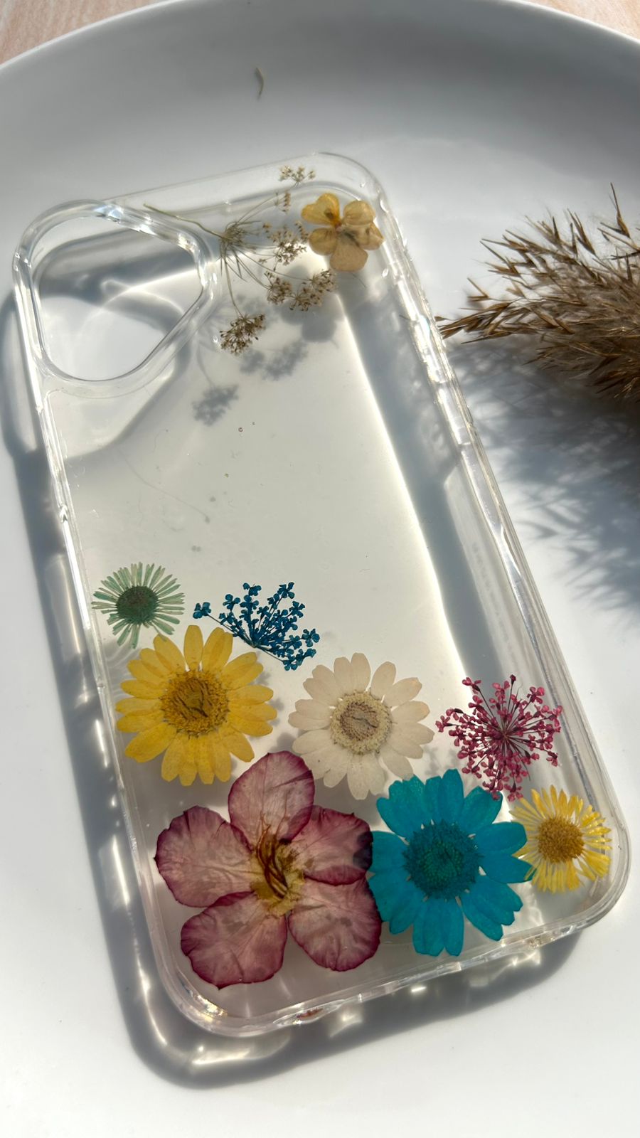 FloralGuard Mobile Cover - I-Phone 16 & variants