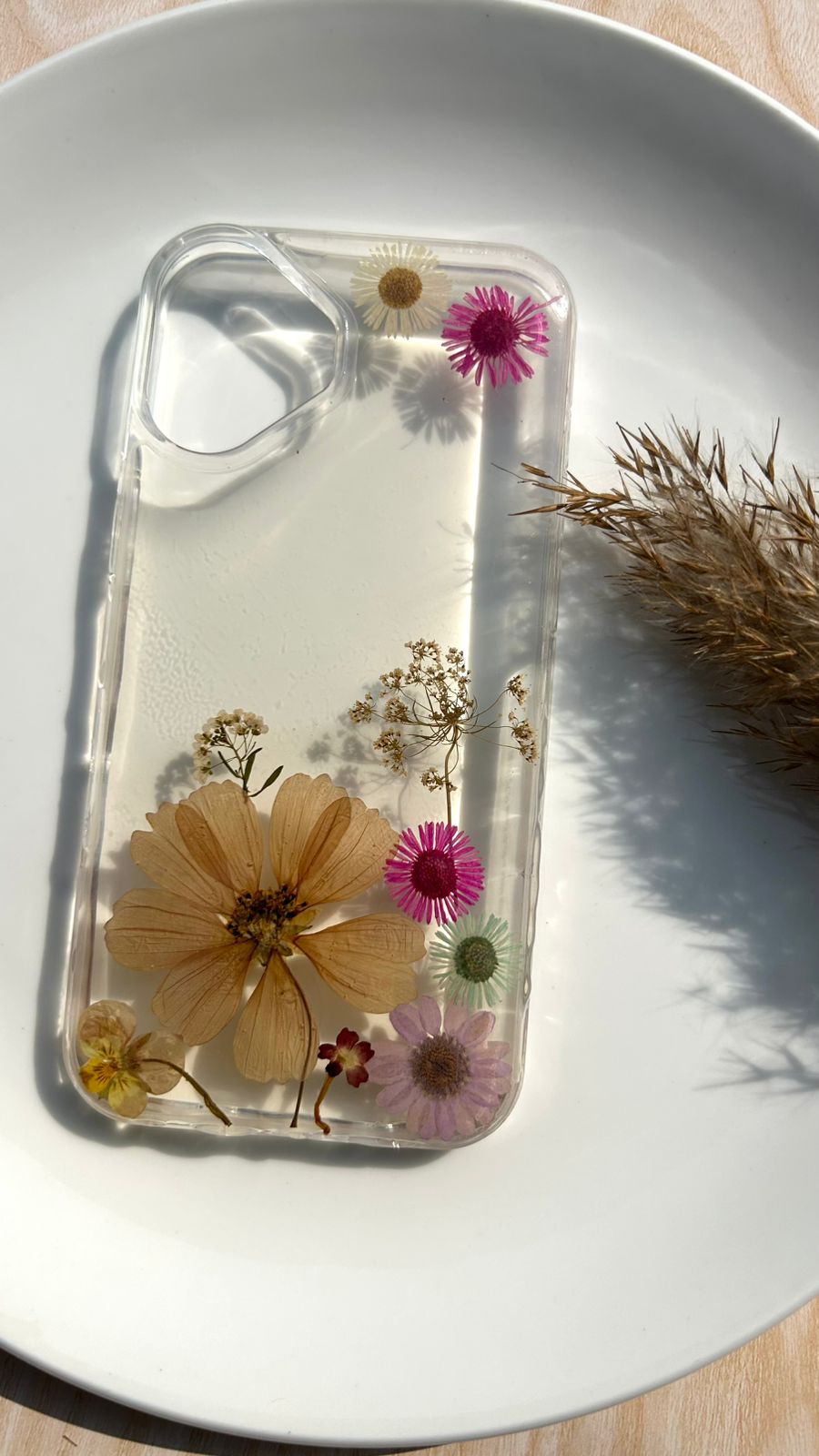 FloralGuard Mobile Cover - I-Phone 16 & variants