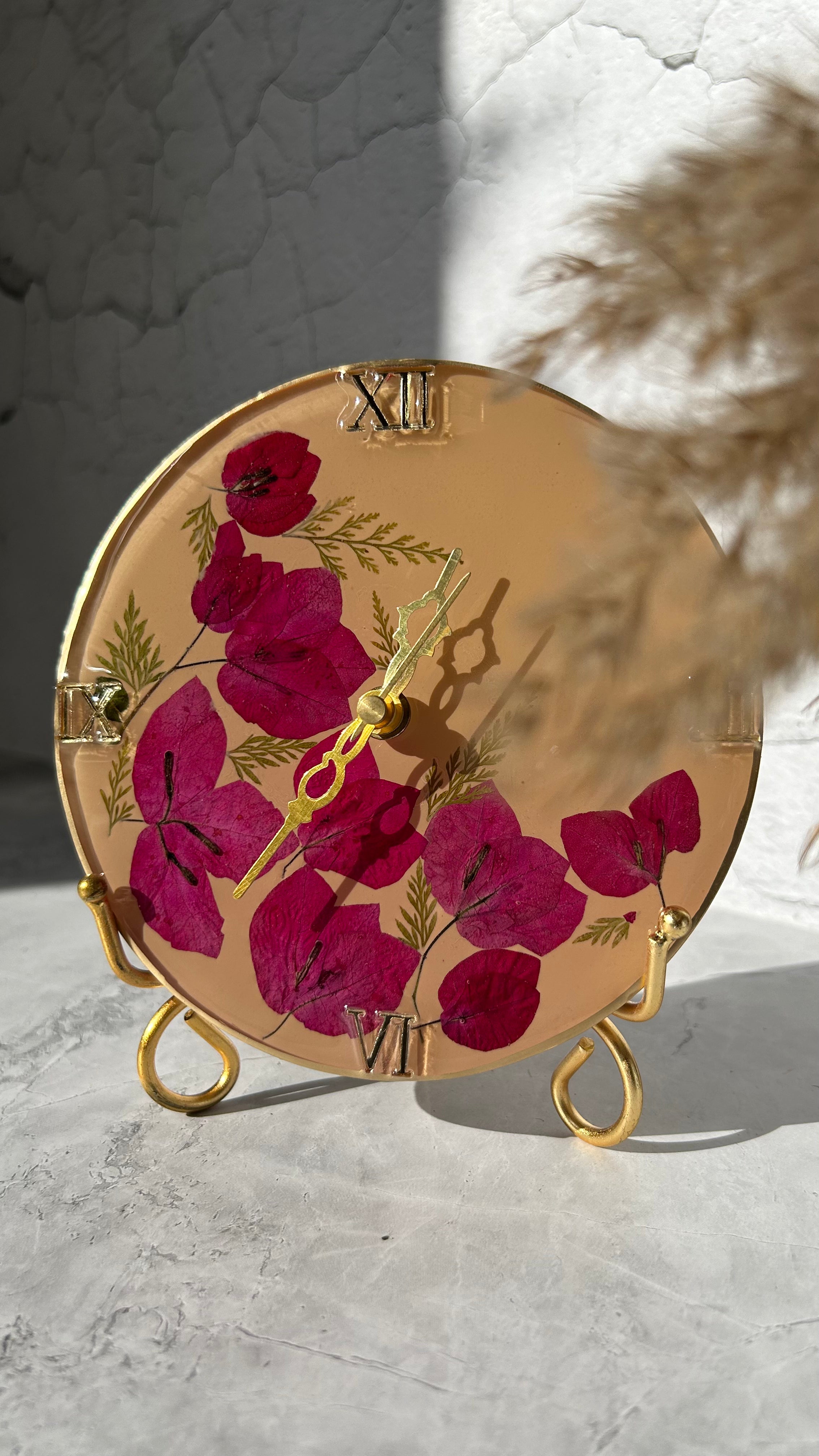 Bougainvillea Breeze Table Clock