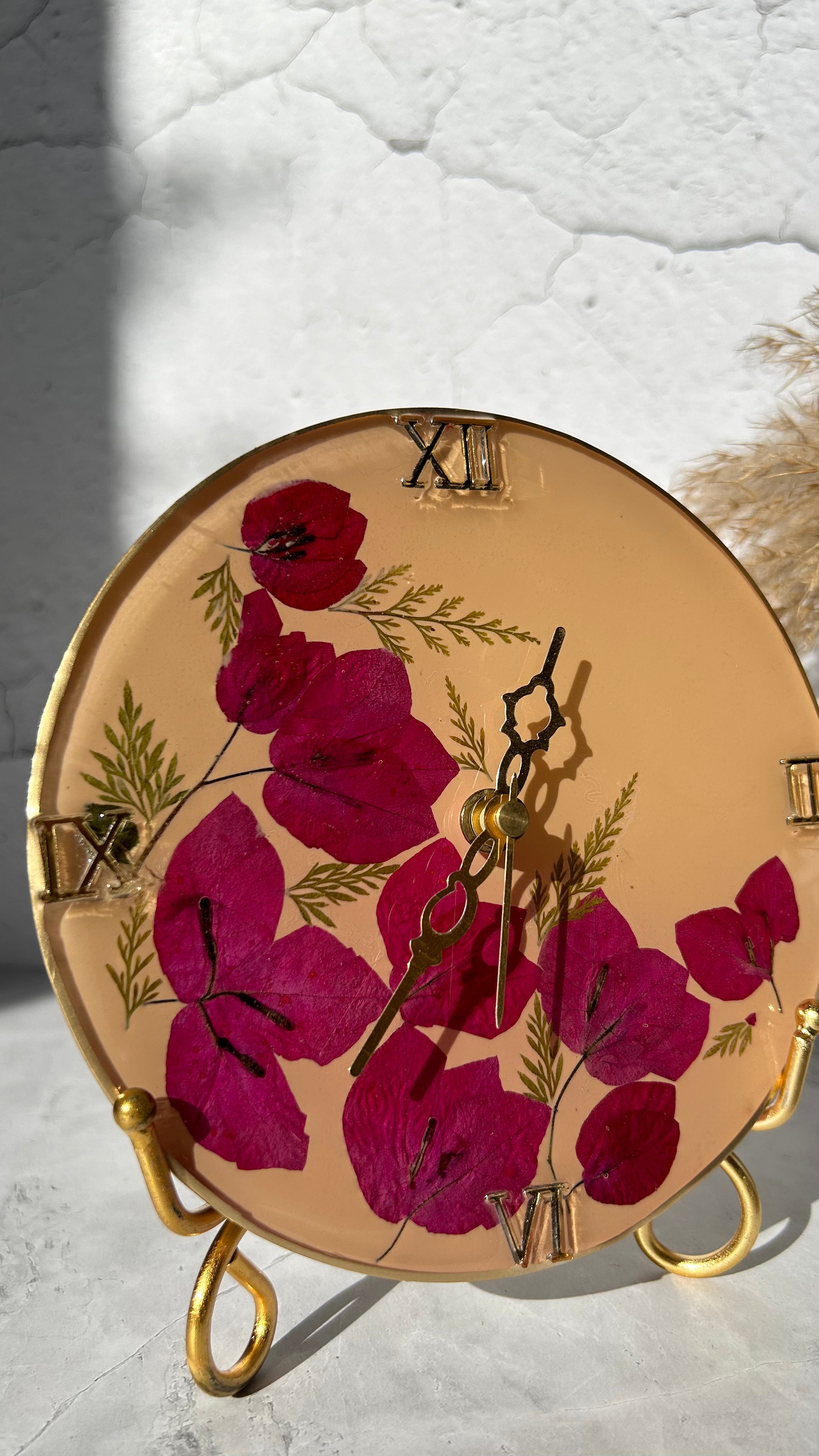 Bougainvillea Breeze Table Clock