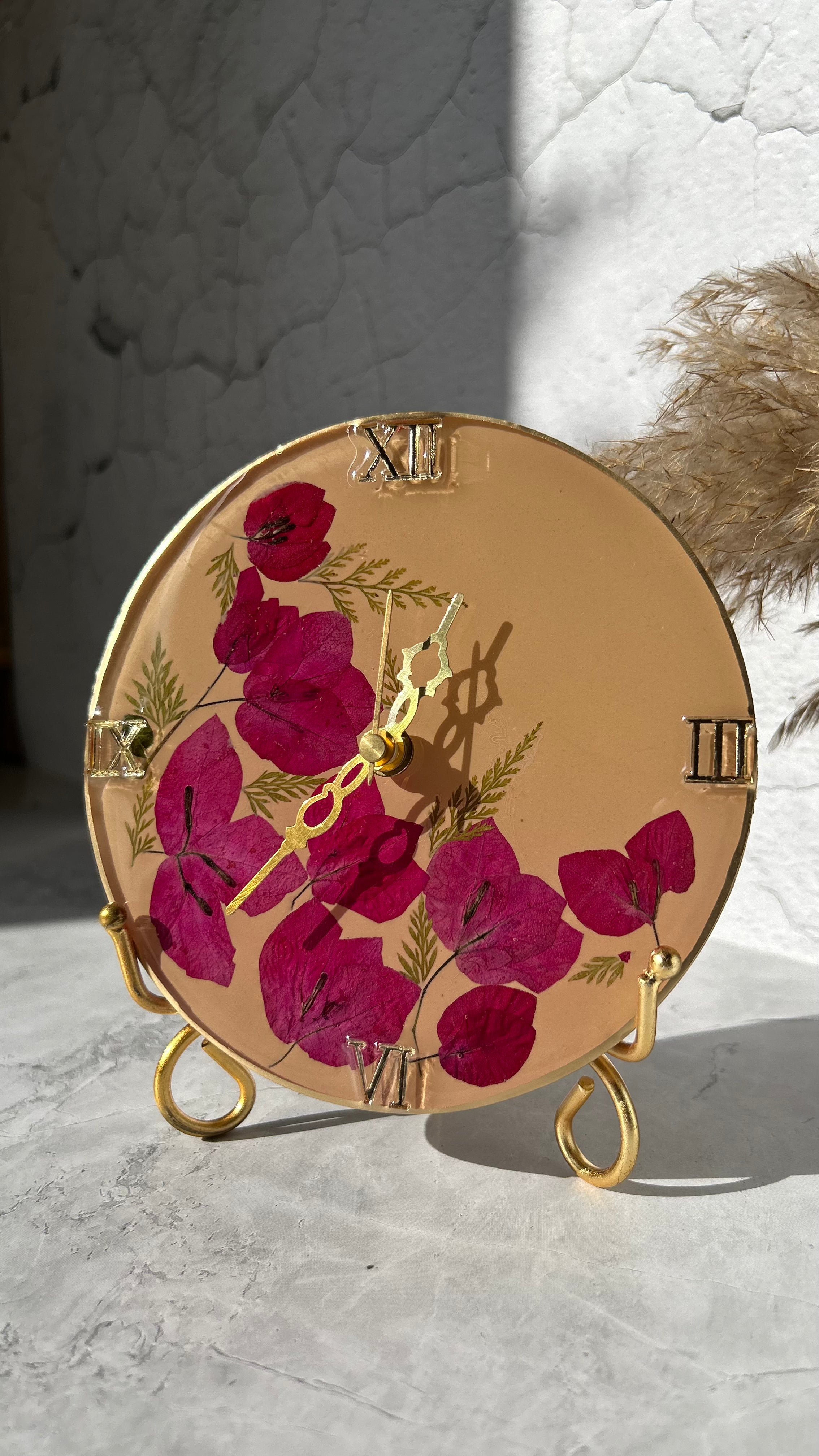 Bougainvillea Breeze Table Clock
