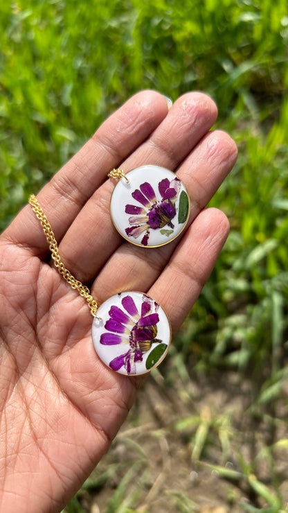 Pericallis Dream Neckalce