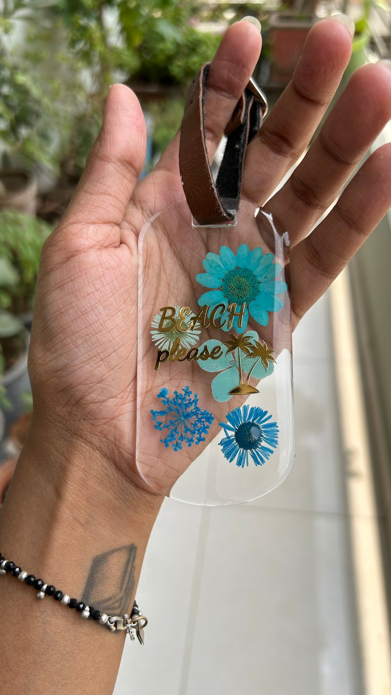 Flora Faraway Resin Luggage Tags - "Beach Please" | Blue Flower