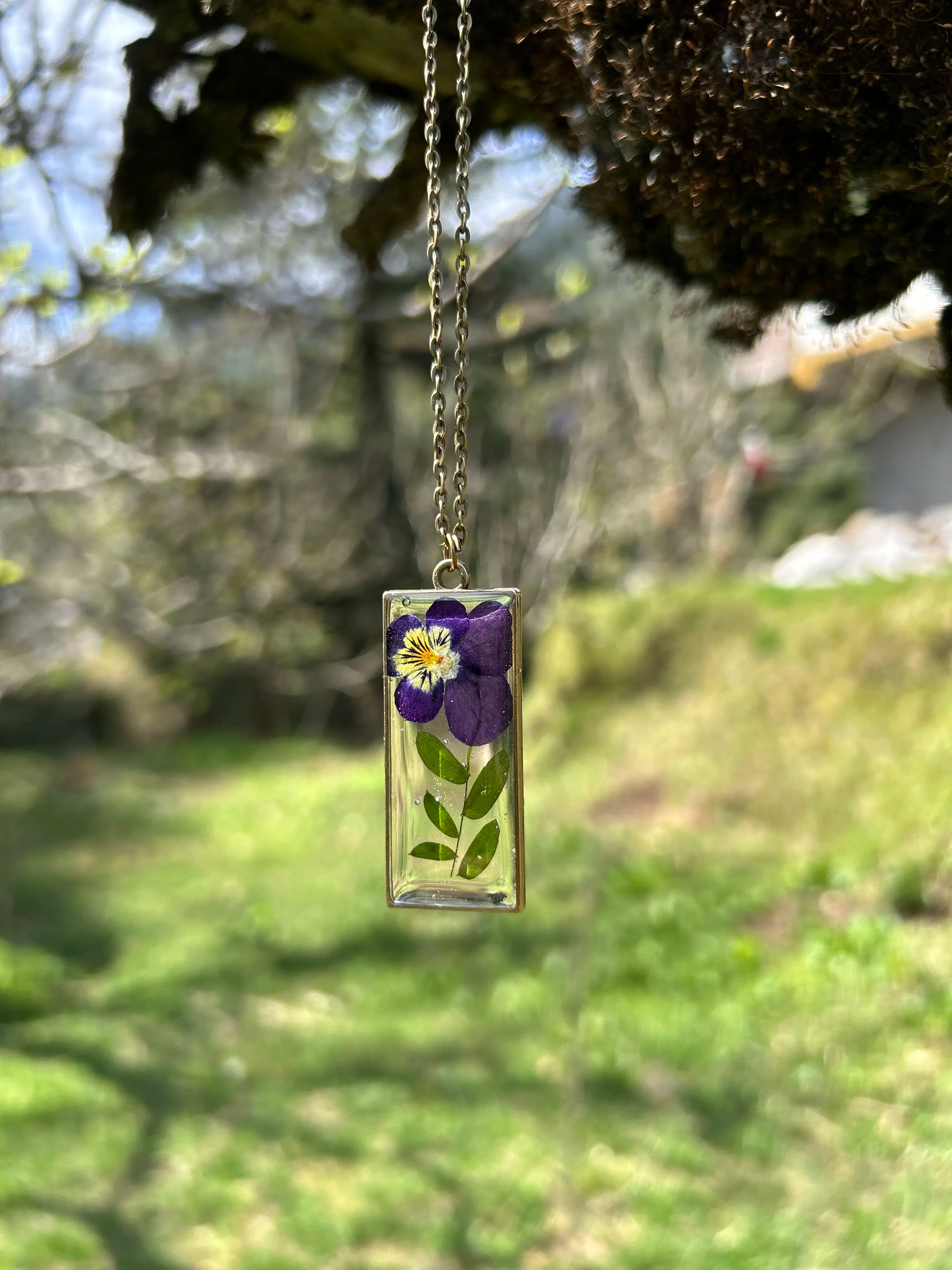 Gilded Pansy Necklace