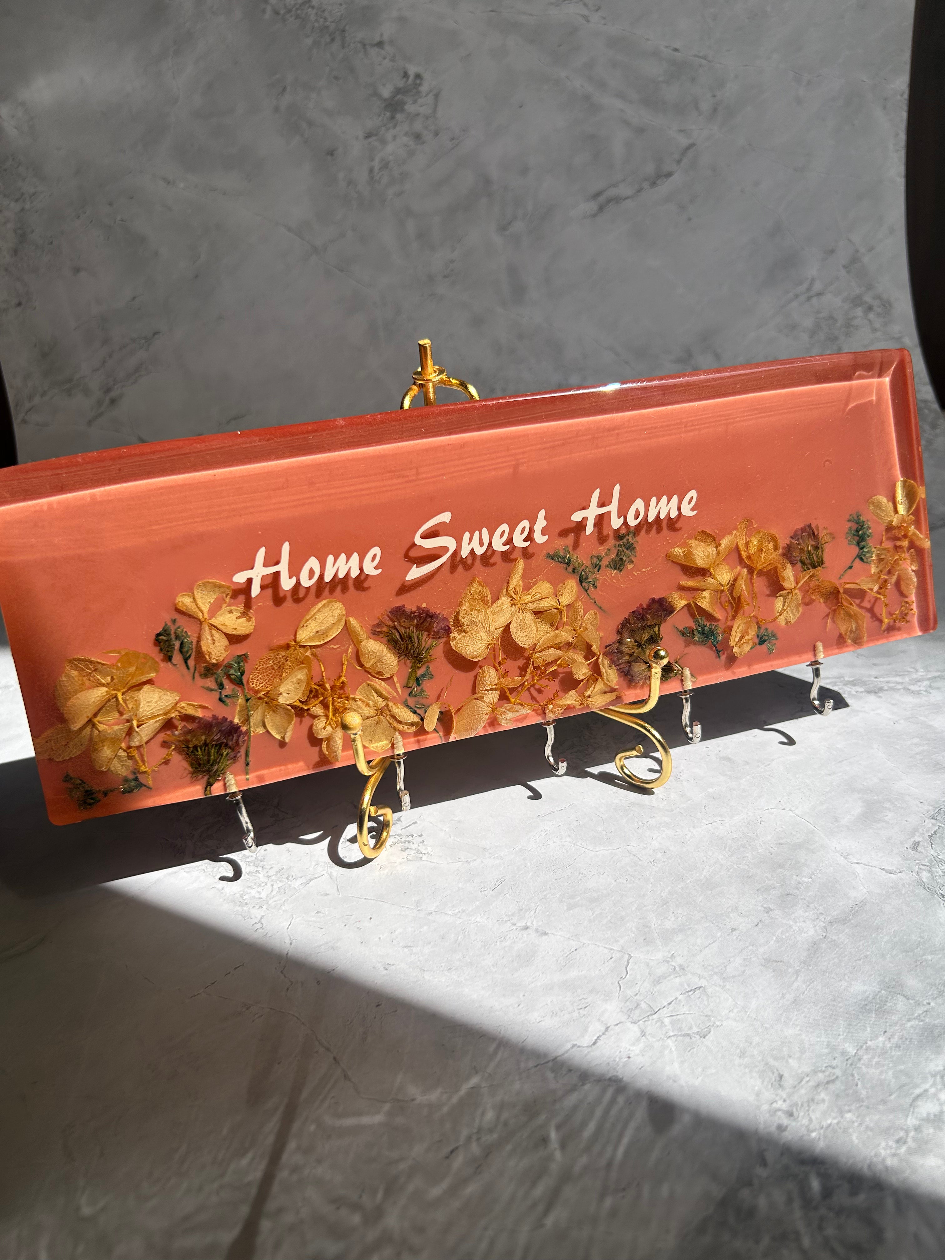 Bougainvilla Keyholder