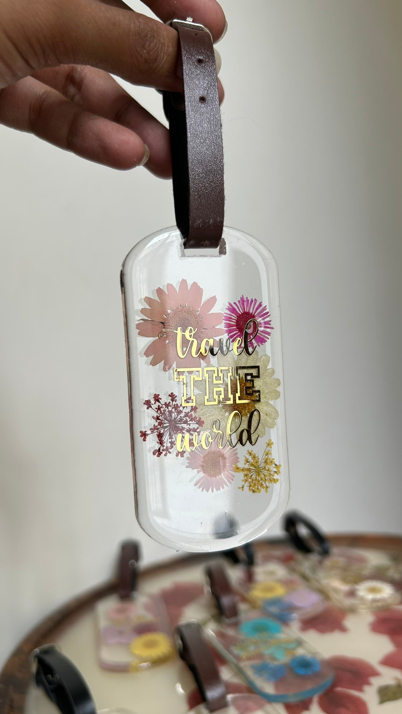 Flora Faraway Resin Luggage Tags - "Travel The world" | Light Pink Color Flower